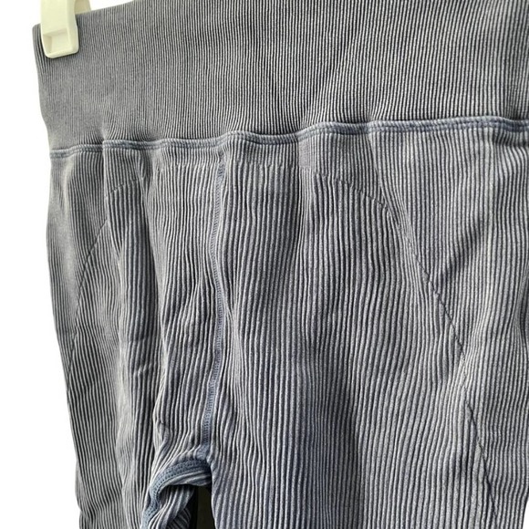 ZELLA High Waist ribbed seamless 7/8 leggings size Medium - Picture 5 of 7